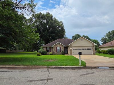 1105 Wilson Dr