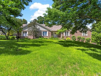 101 Hilltop Ct