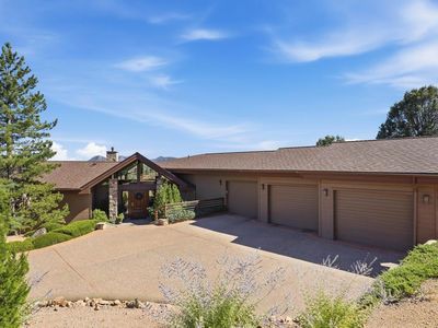 2507 E Golden Aster Cir
