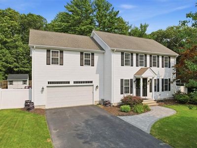 26 Davis Cir