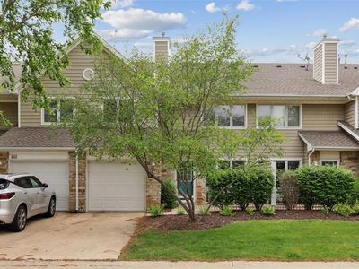 811 Burr Oaks Dr Unit 1110