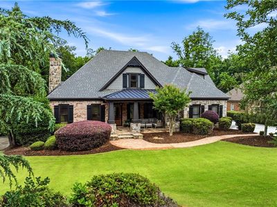 6855 Bragg Rd