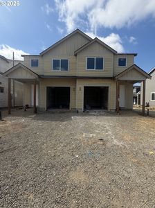 572 Spring Blvd