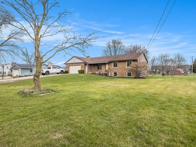 7484 Burlingame Ave SW