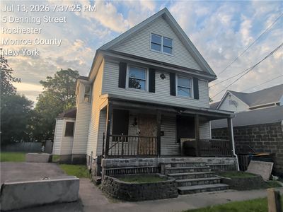 1 Denning St