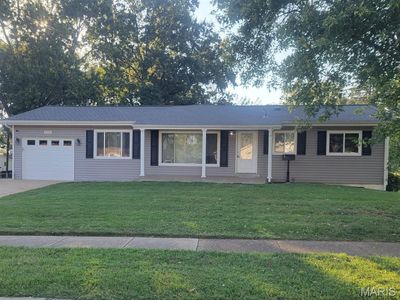 Property at 6702 Flowervale Dr, Hazelwood, MO