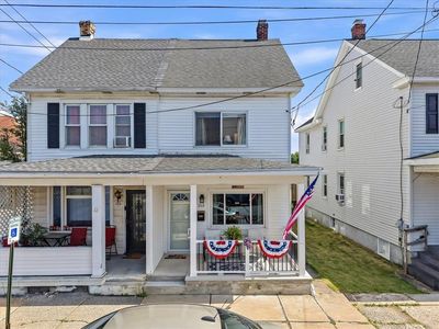153 E White St