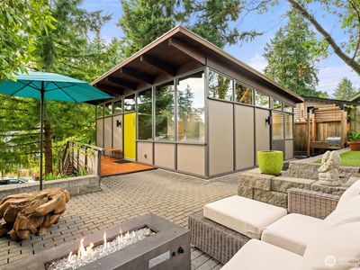 137 Del Monte Avenue