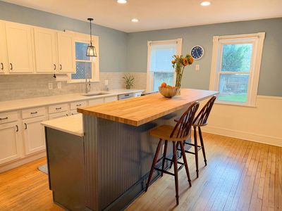 539 Saint Clair Ave