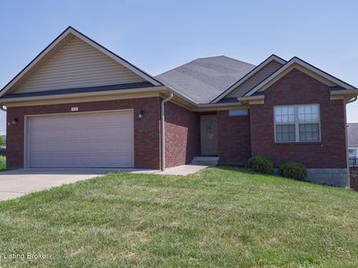 956 Thoroughbred Rd