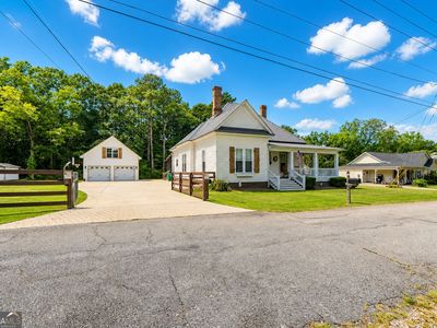 35 Combs St