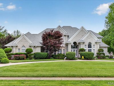 137 Longmeade Dr