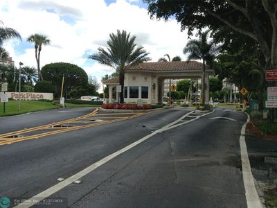 1200 Saint Charles Pl APT 201