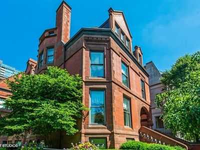 1919 S Prairie Ave APT 5