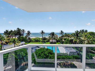 2401 Collins Ave APT 602