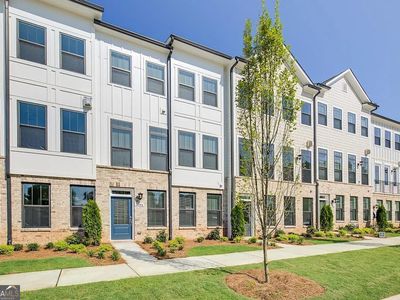 2044 Rockledge Rd NE