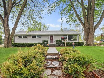 1201 Douglas Trail