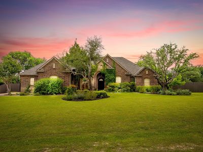 1736 Woodridge Ct
