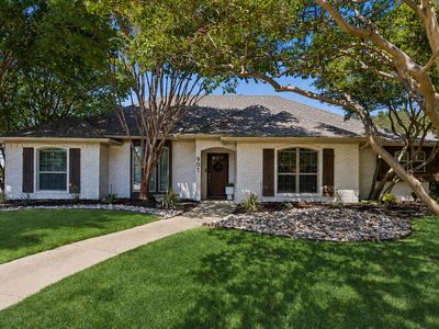 901 Autumn Lake Dr