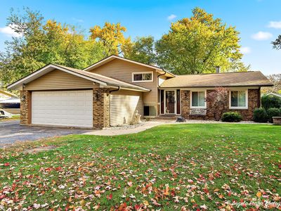 34679 N Hiawatha Trl