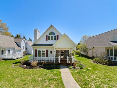 10 Cottage Ln