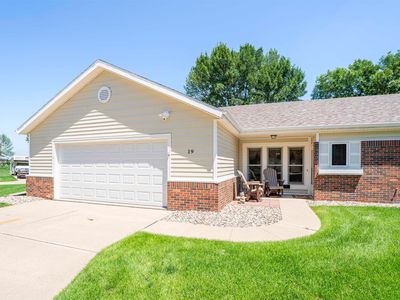 19 Park Village Ct