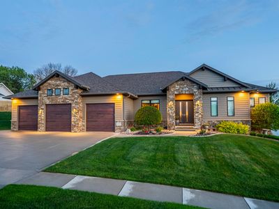 4712 Meadowlark Ln