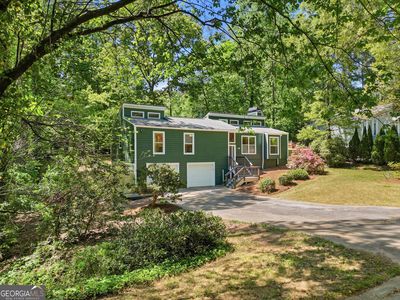 2530 Kingsley Dr NE