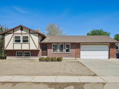 6137 S Middlewood Cir W