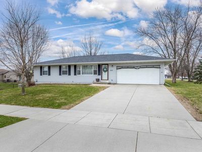 410 East School Street