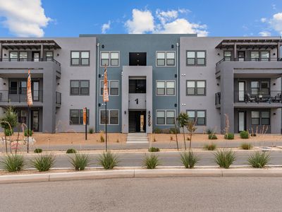 5599 Carnelian Pkwy #104