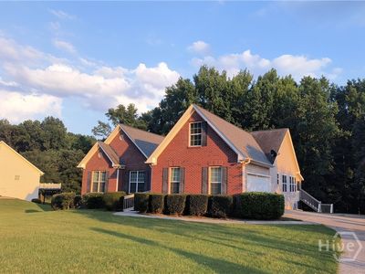 371 Summit Chase Drive
