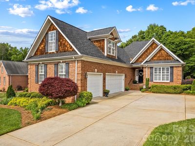 7767 Saint Andrews Ln
