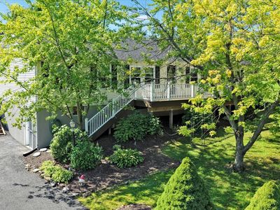 1290 Running Deer Dr
