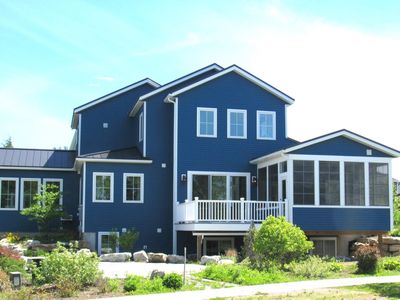 225 Midland Avenue