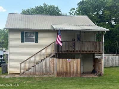 111 Freemont Cir