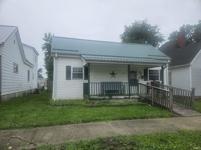 313 SE 7th St
