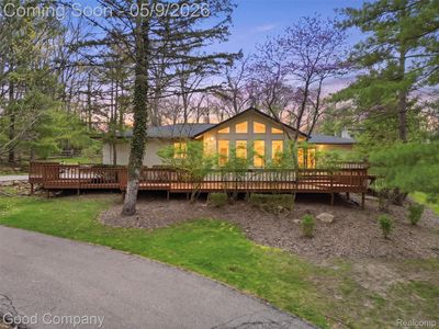 6733 Bloomfield Ln