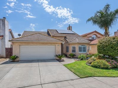 Property at 856 Robinson Ave, Clovis, CA
