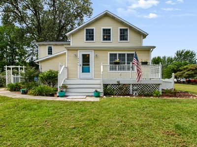 Property at 404 S Berrien St, New Buffalo, MI