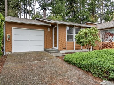 665 NW Atalanta Way #1