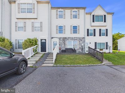 Property at 37 Privet Dr, Etters, PA