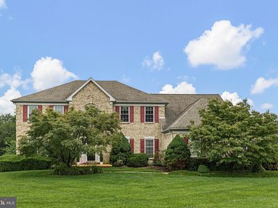 30 Bristol Ln