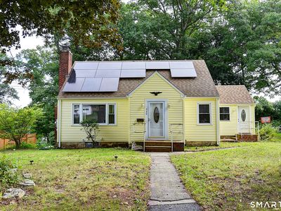 349 Mansfield Avenue