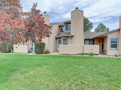 6614 Bobtail Dr
