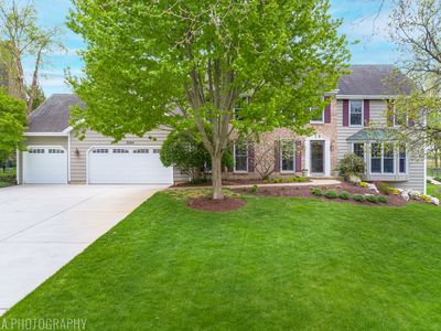 3025 Woods Creek Ln