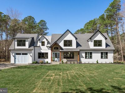 136 W Centennial Dr