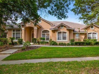 693 Stonefield Loop