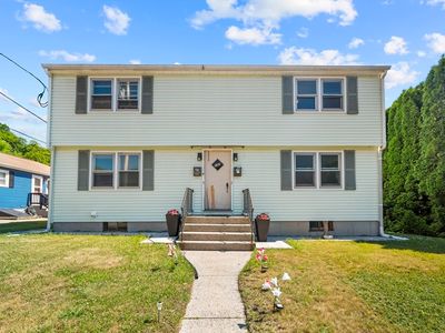 132 Hartwell St