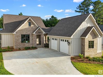 860 Geranium Dr